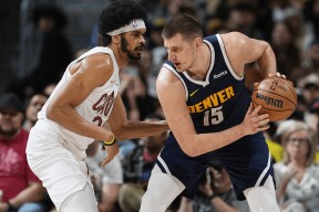 黄蜂爆发新星，约基奇刷新纪录，助攻爆棚球队迎来希望！-开云体育